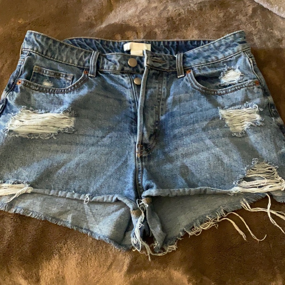 H&M high waisted shorts